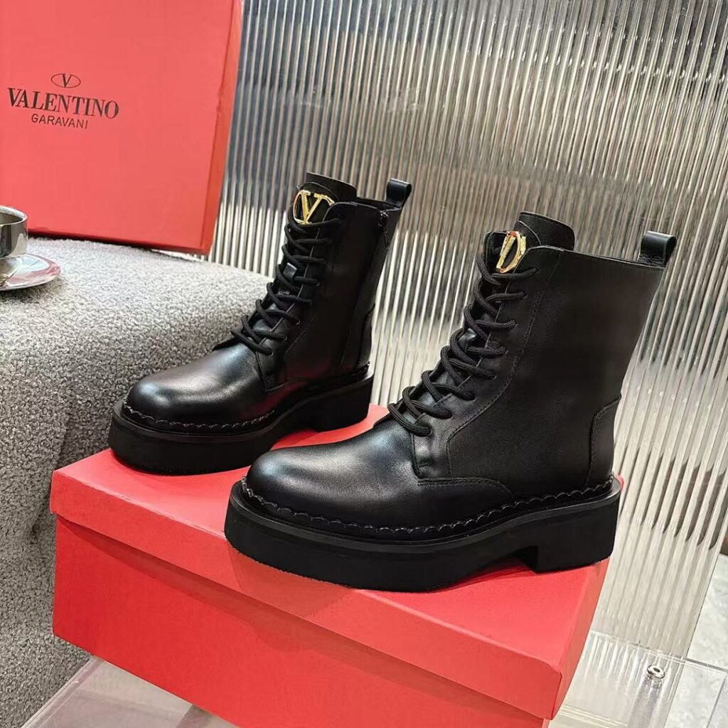 Valentino Shoe Style 3302113