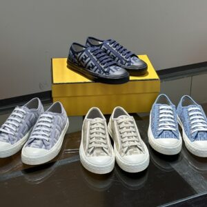 Fendi Shoe Style 2201126