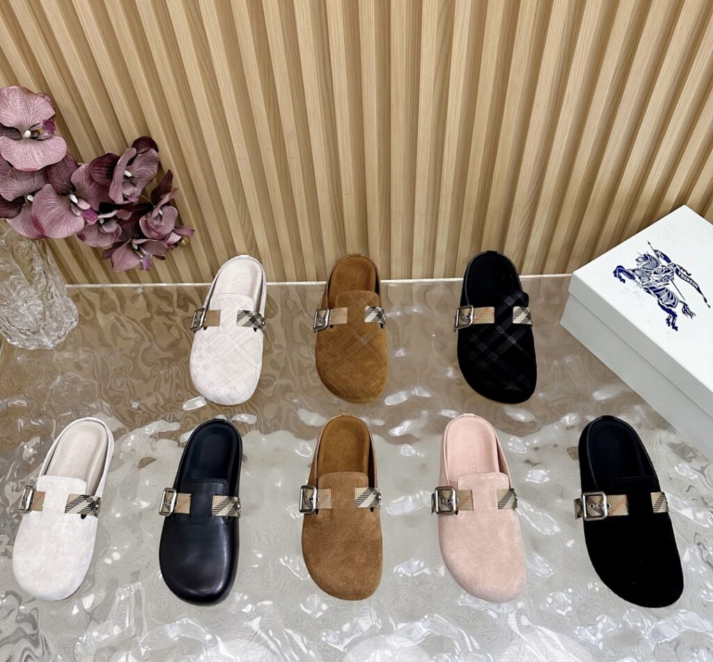 Balenciaga Shoe Style 3201197