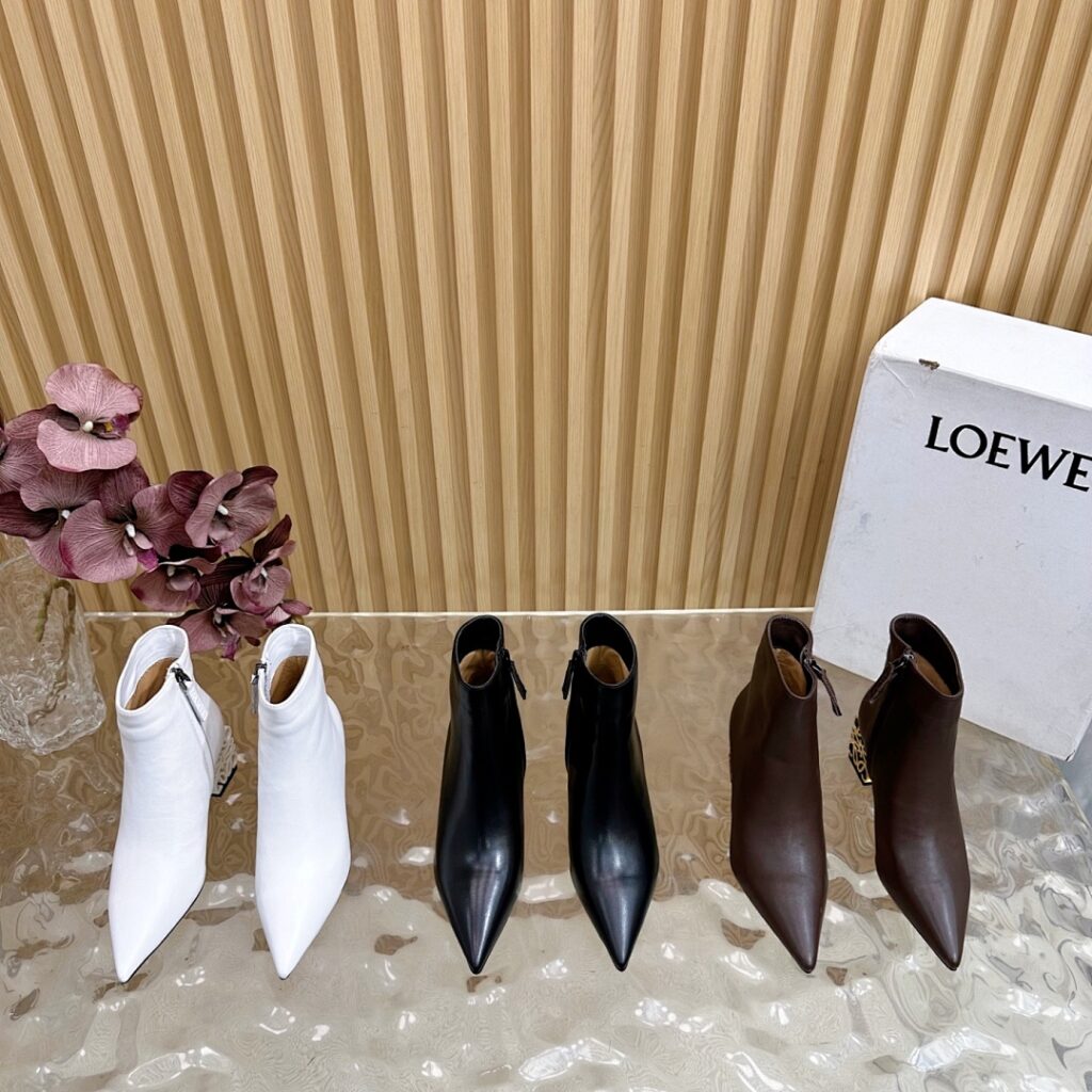 Loewe Shoe Style 3701197