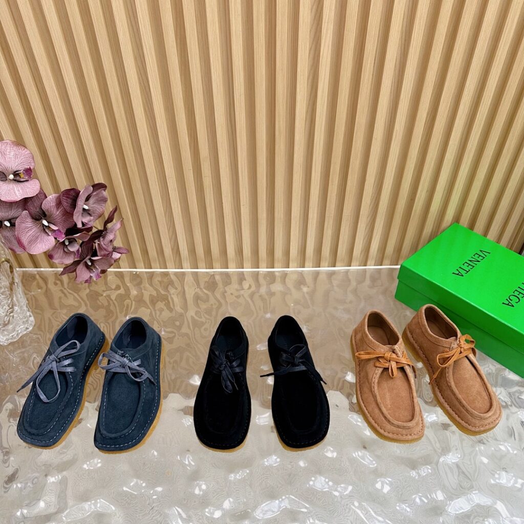 Bottega Veneta Shoe Style 3801197