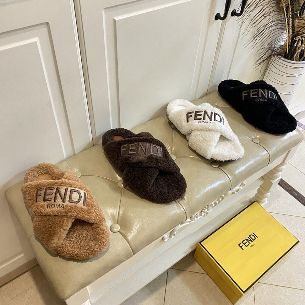 Fendi Shoe Style 2701134