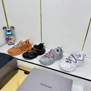 Balenciaga Shoe Style 4001192