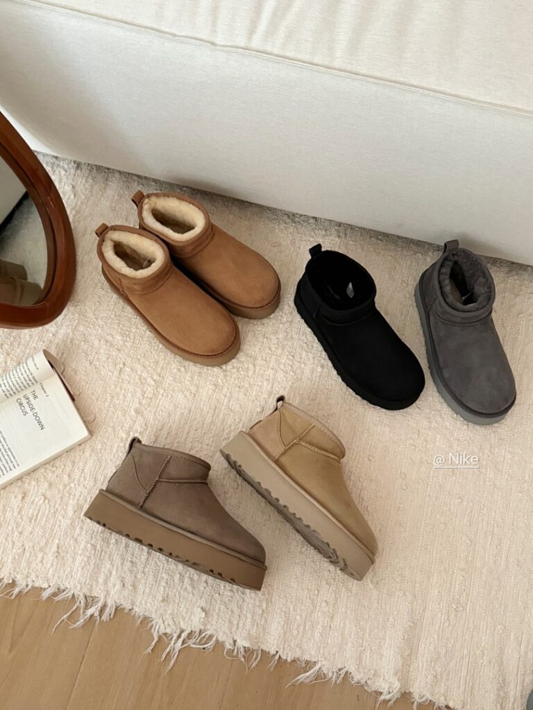 UGG Shoe Style 2201194