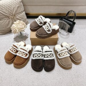 UGG Shoe Style 2491194
