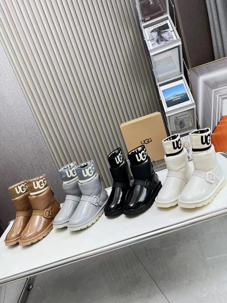 UGG Shoe Style 2701194