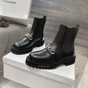 Givenchy Shoe Style 3202113