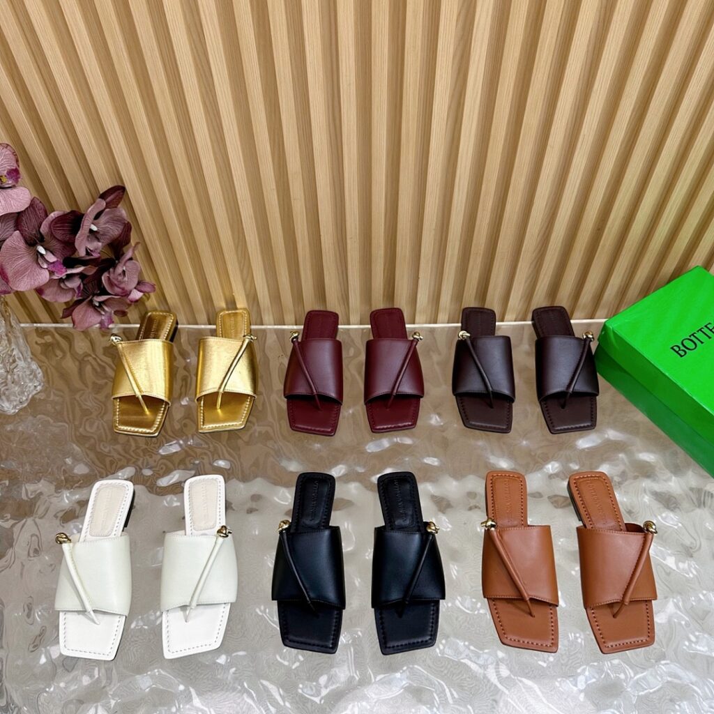 Bottega Veneta Shoe Style 3401197