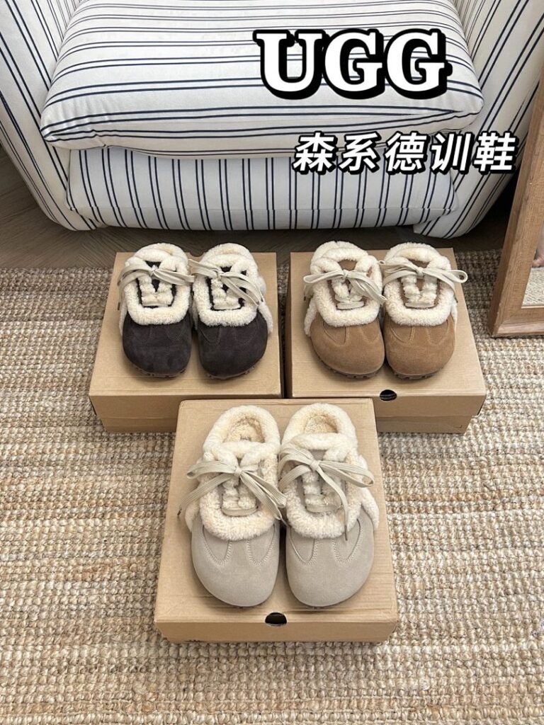 UGG Shoe Style 2801175