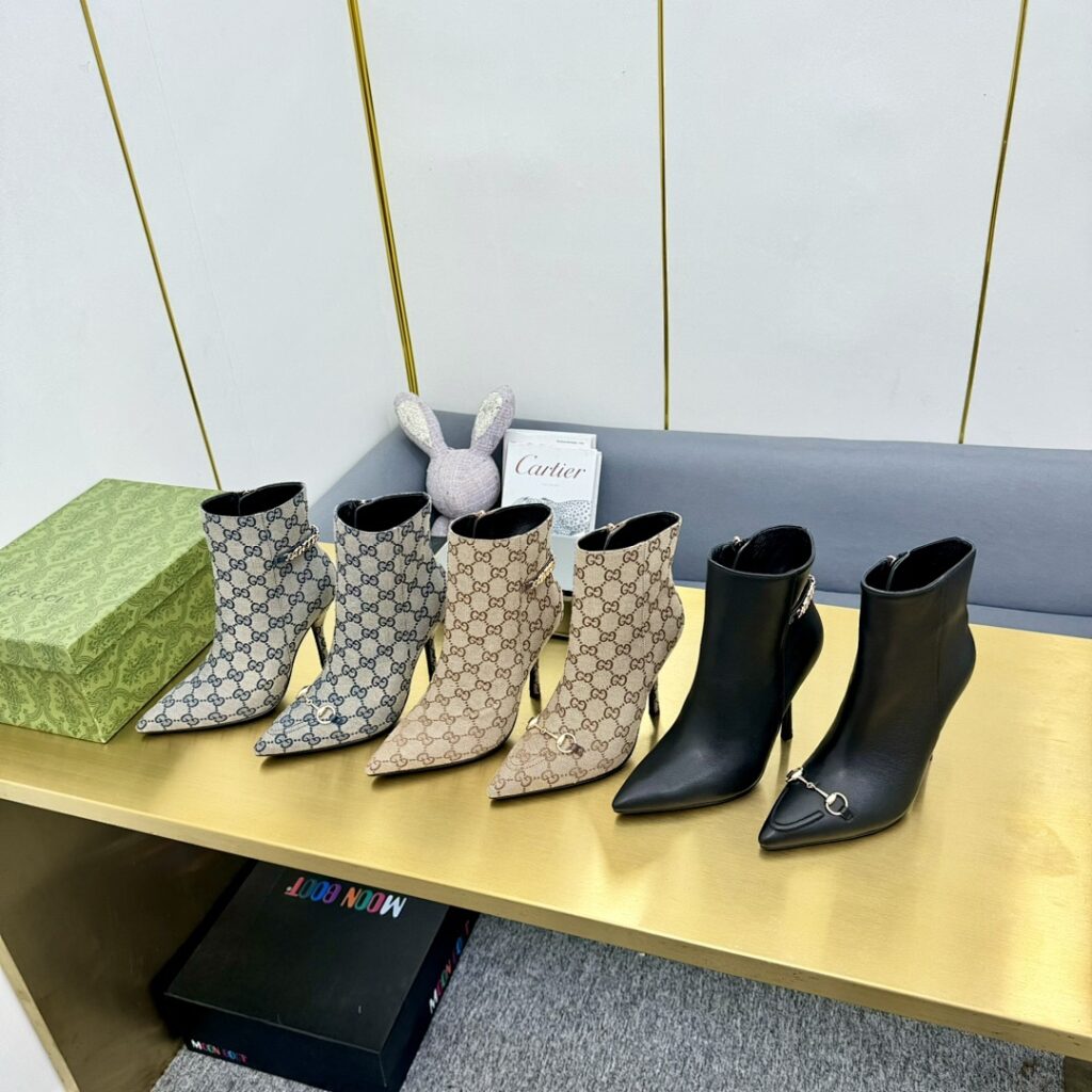 Gucci Shoe Style 3801192