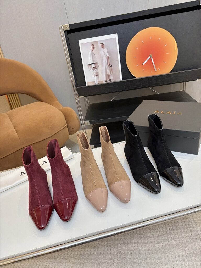 Alaia Shoe Style 3801170