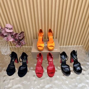 Christian Louboutin Shoe Style 3601197