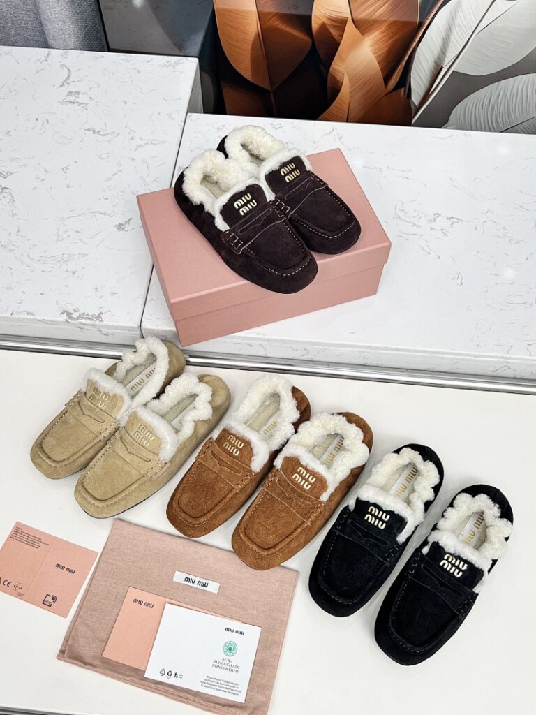 Miu Miu Shoe Style 2601150