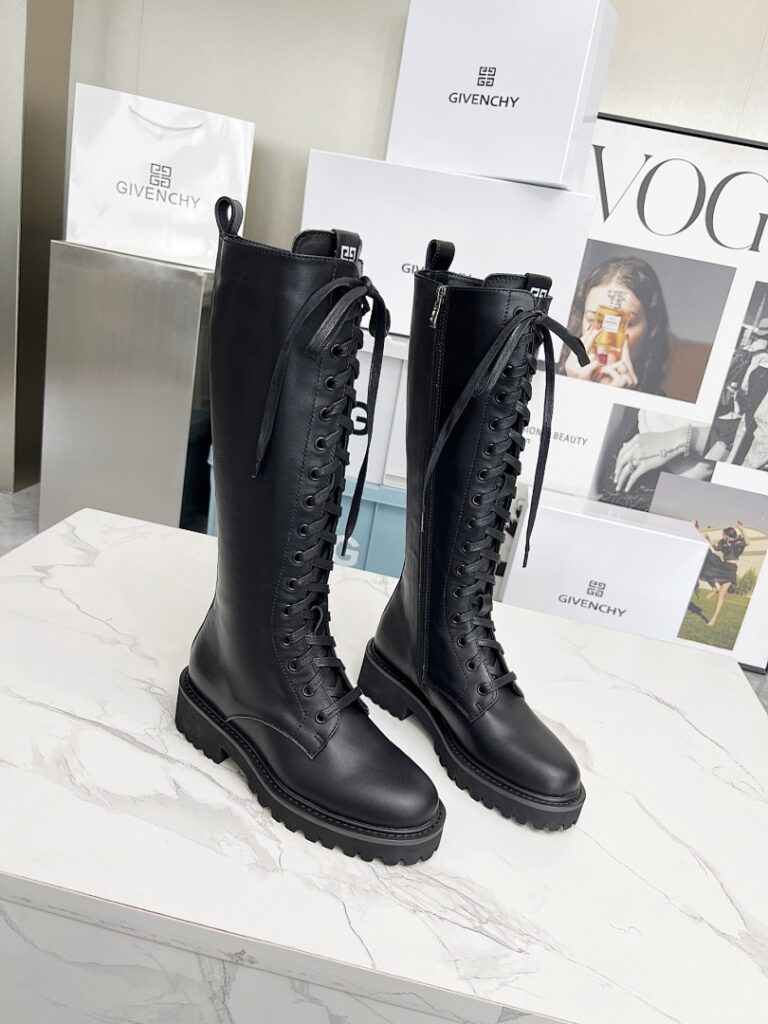 Givenchy Shoe Style 4701153