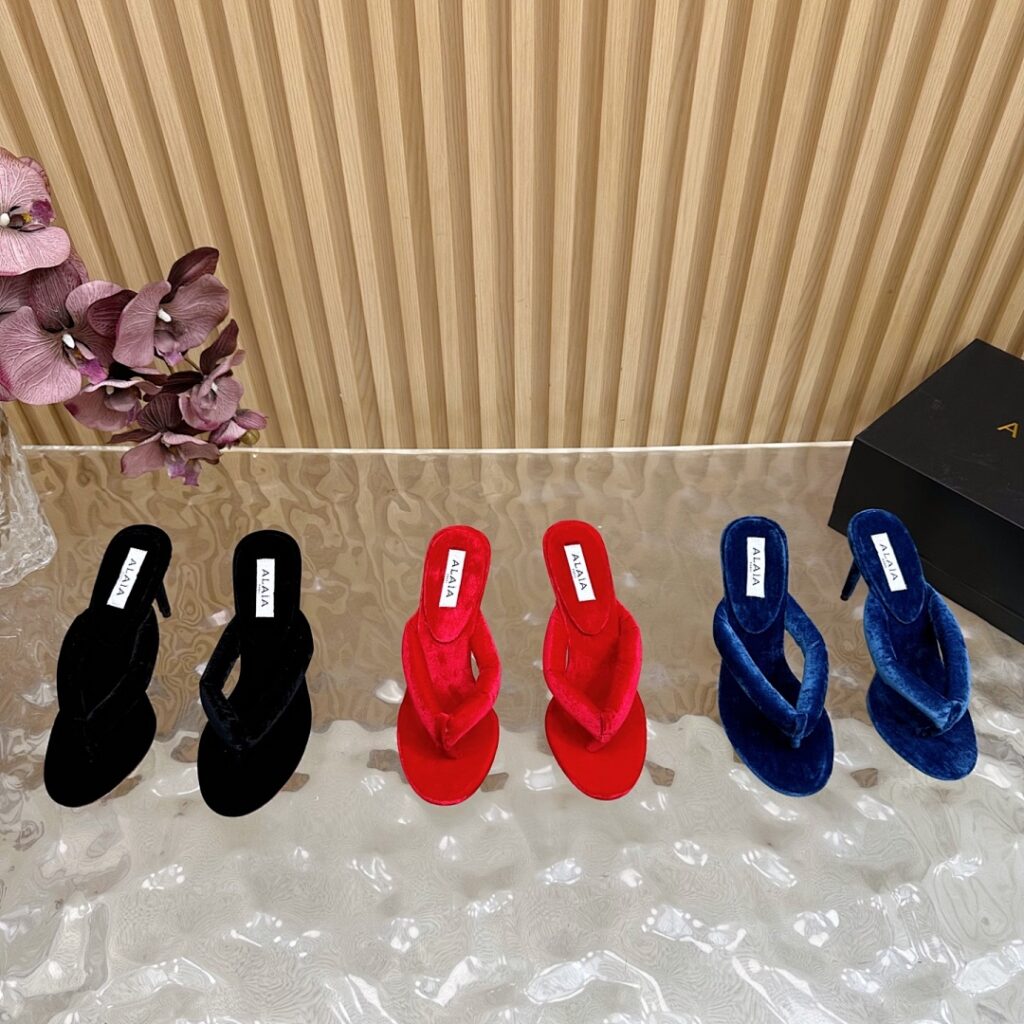 Alaia Shoe Style 2701197