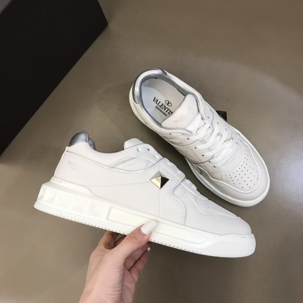 Valentino Shoe Style 2701126