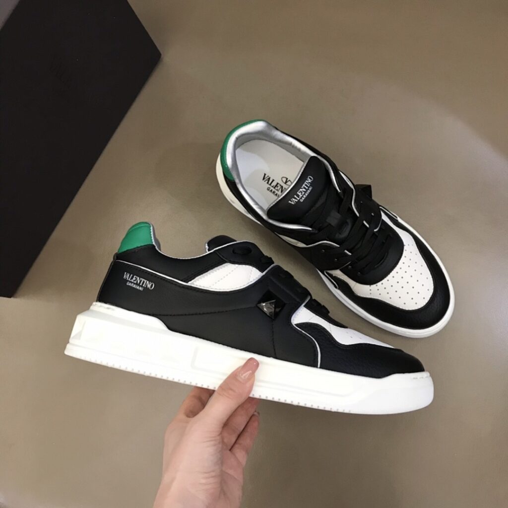 Valentino Shoe Style 2701126