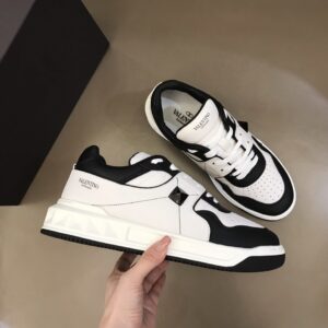 Valentino Shoe Style 2701126