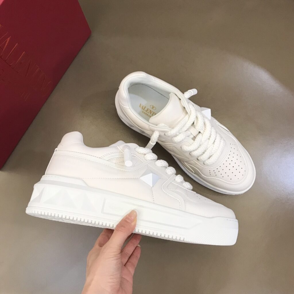 Valentino Shoe Style 2701126