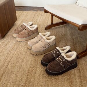 UGG Shoe Style 2901175