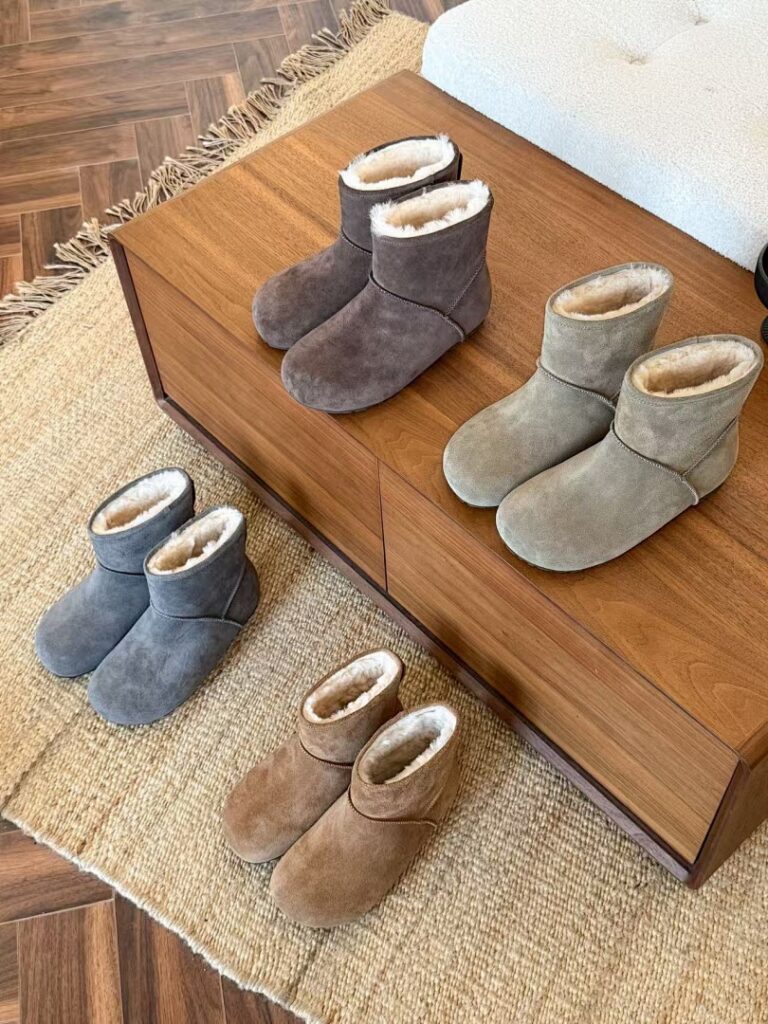 UGG Shoe Style 3001175
