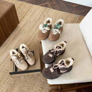 UGG Shoe Style 2901175