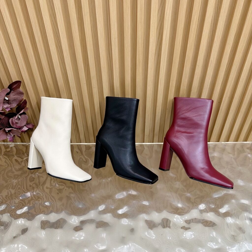 Alaia Shoe Style 3901197