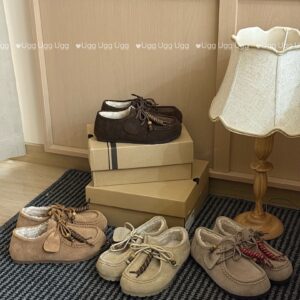 UGG Shoe Style 2901175