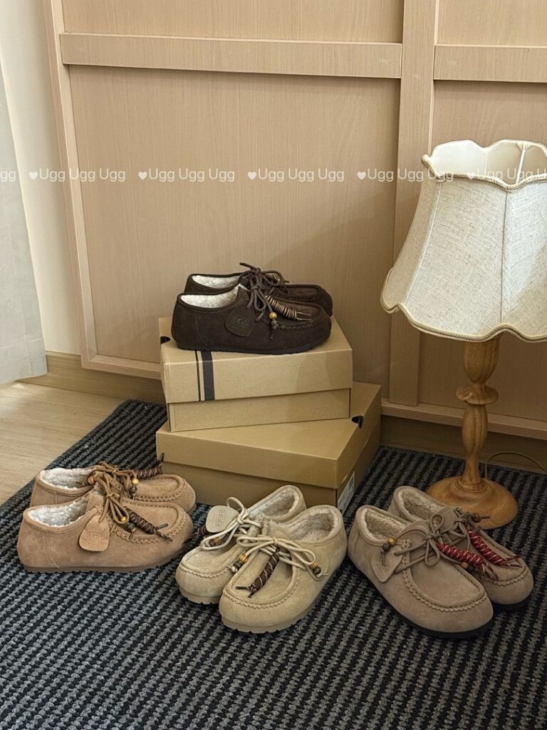UGG Shoe Style 2901175