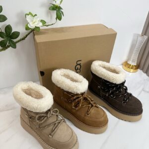 UGG Shoe Style 3401195