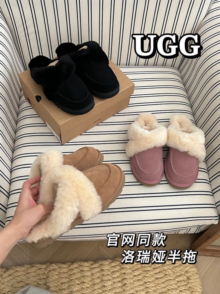 UGG Shoe Style 2201175