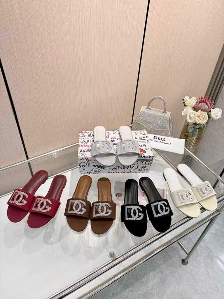 Dolce & Gabbana Shoe Style 2101117