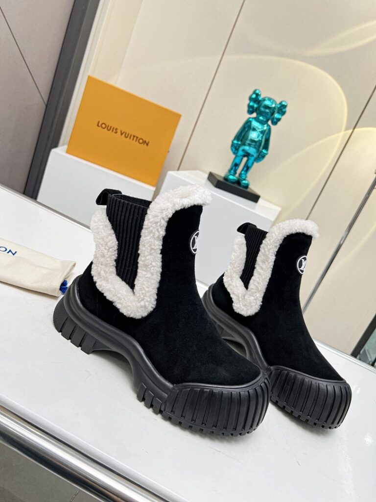 Louis Vuitton Shoe Style 3501198