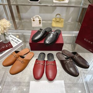 Gucci Shoe Style 2491121