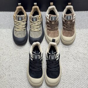 Gucci Shoe Style 2401127