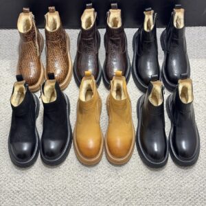 UGG Shoe Style 3701127