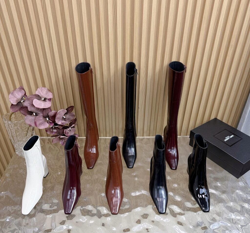 Saint Laurent Shoe Style 4801197
