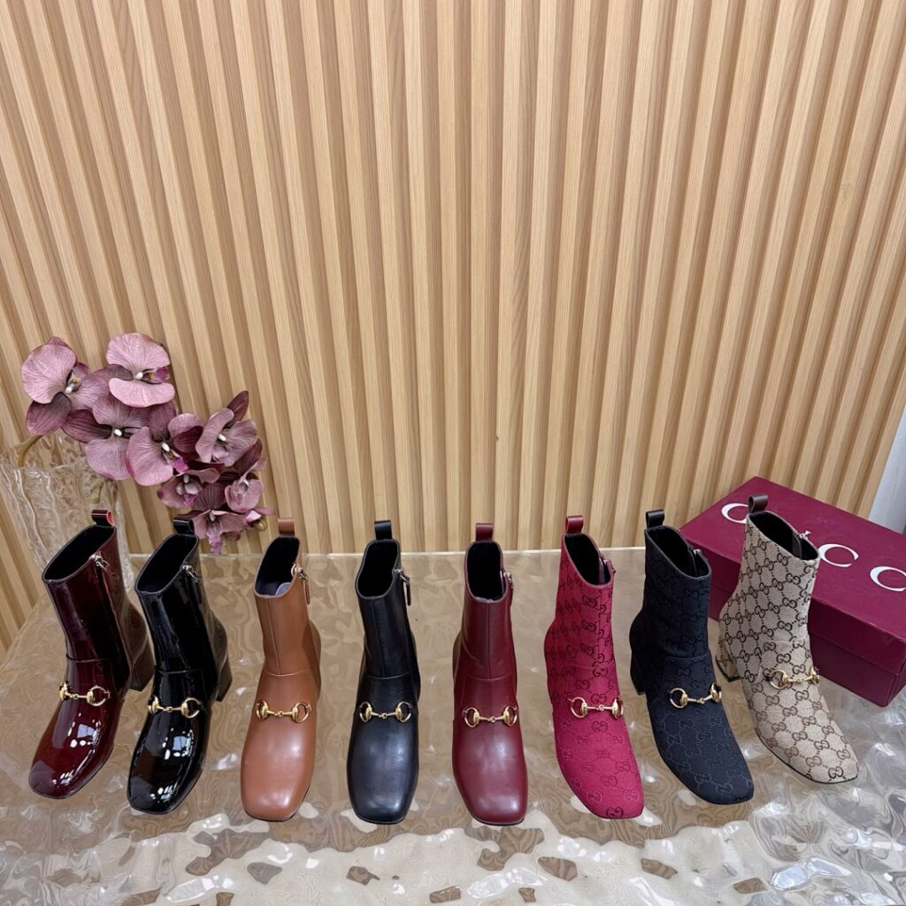 Gucci Shoe Style 4001197