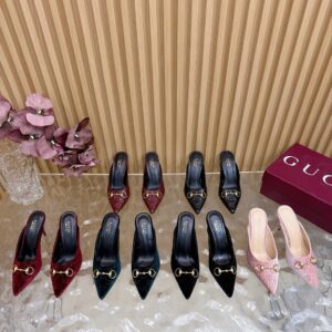 Gucci Shoe Style 3101197