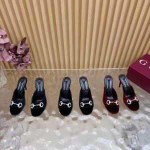 Gucci Shoe Style 3201197