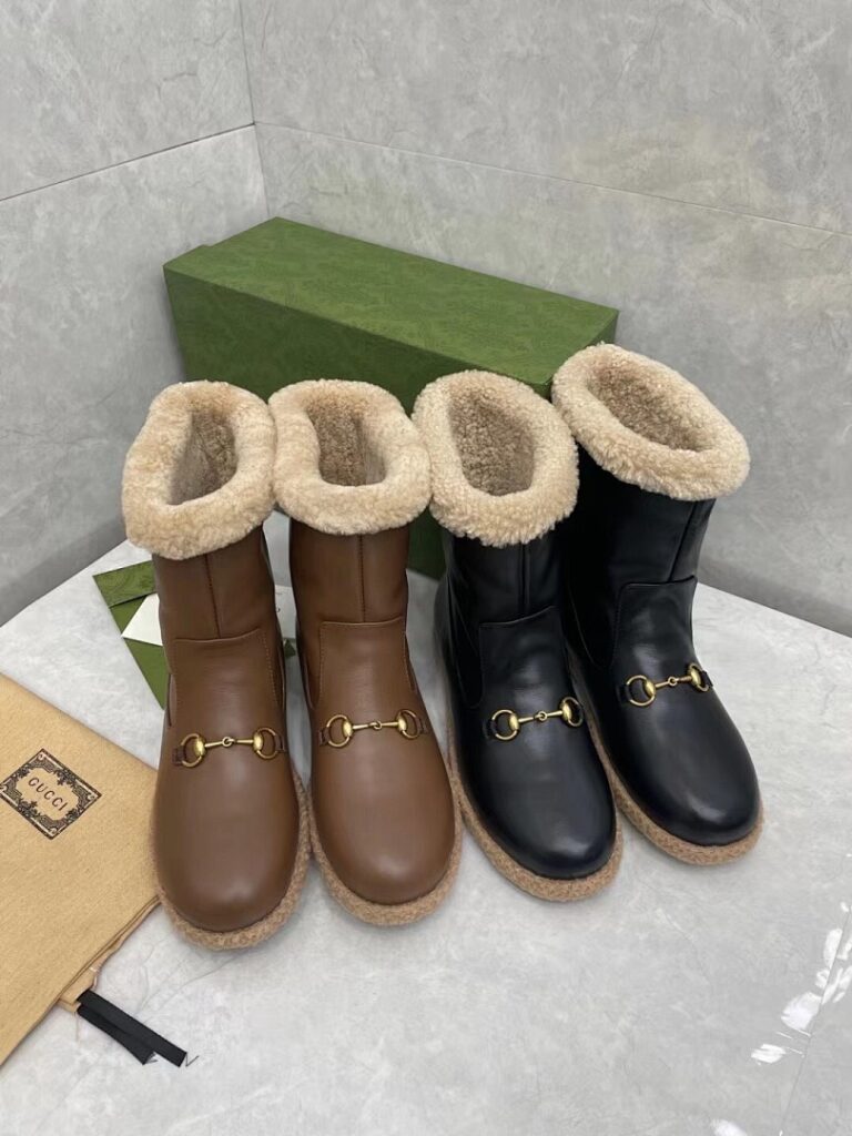 Gucci Shoe Style 3001121