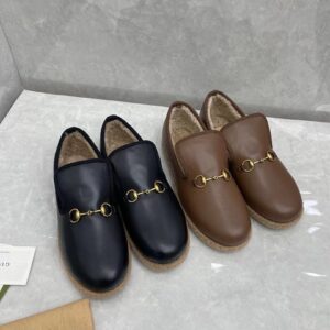 Gucci Shoe Style 2401121