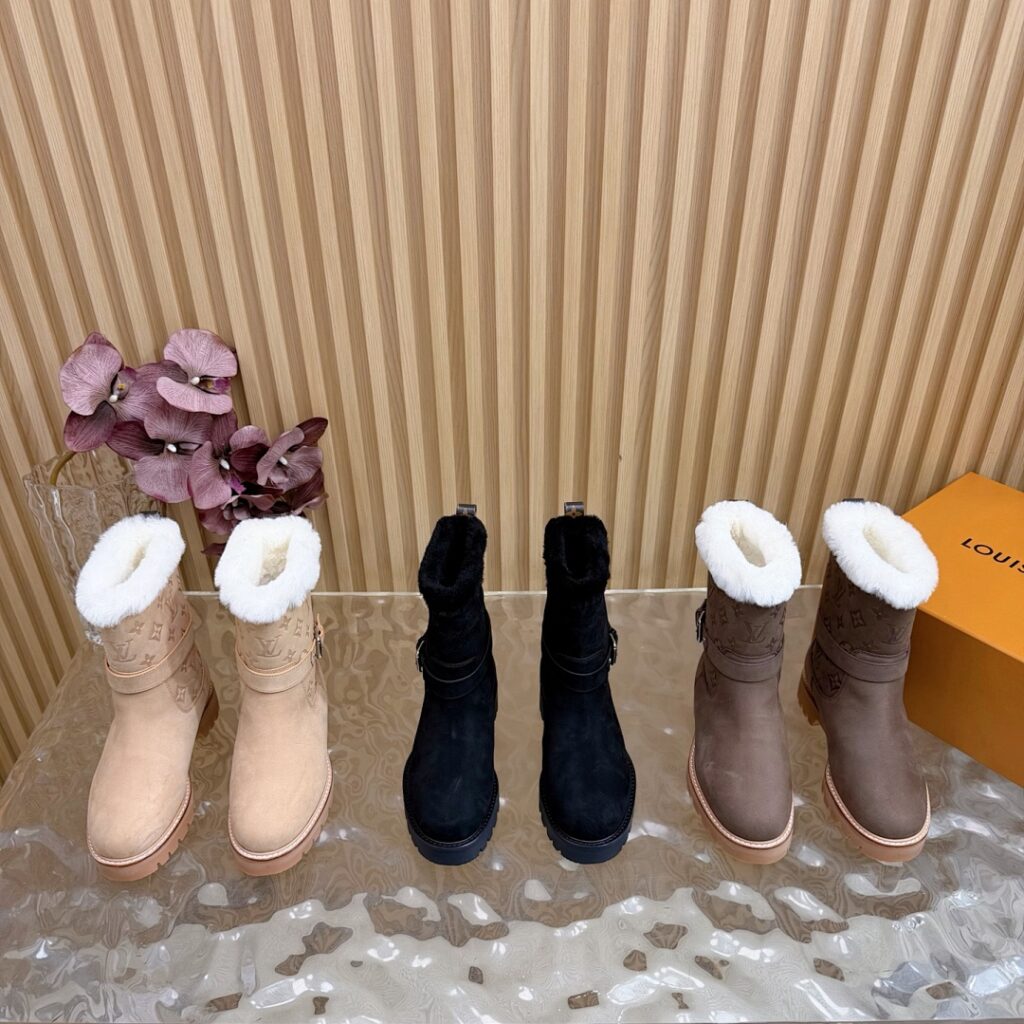 Louis Vuitton Shoe Style 5101197