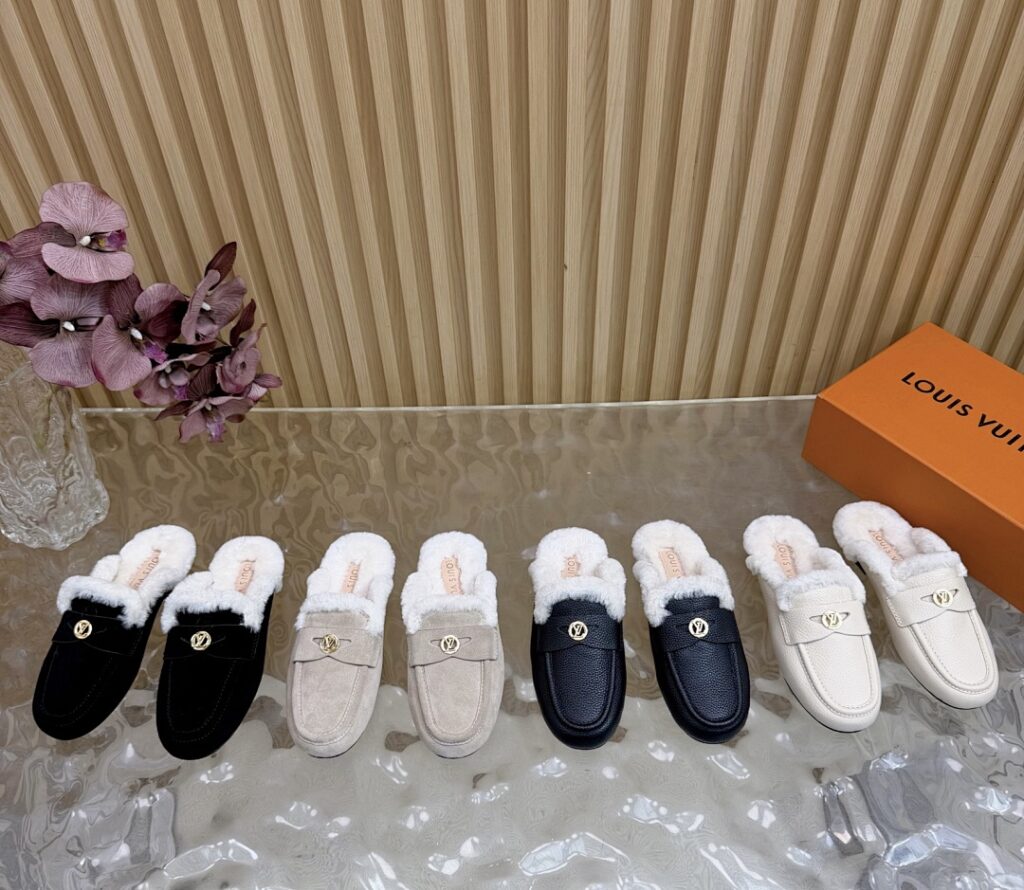 Louis Vuitton Shoe Style 3401197