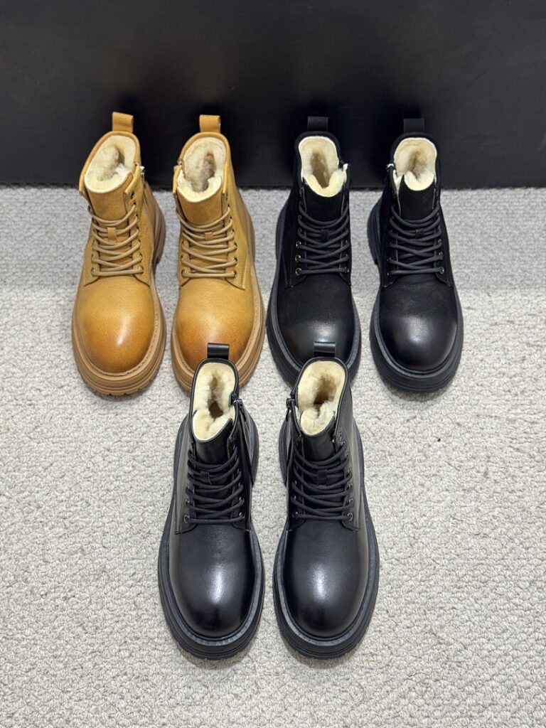UGG Shoe Style 3601127