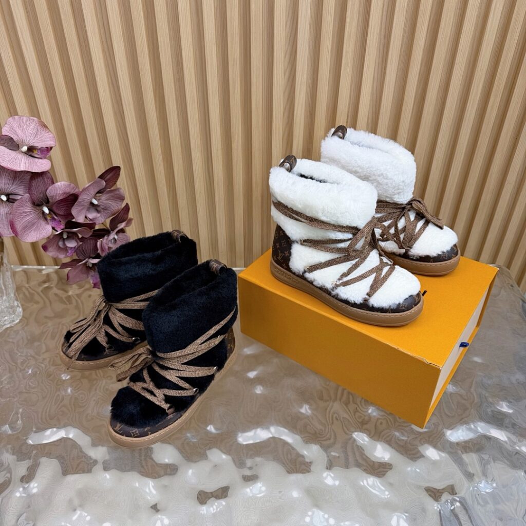 Louis Vuitton Shoe Style 3901197