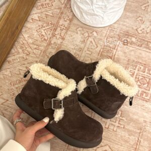UGG Shoe Style 3001192