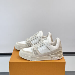 Louis Vuitton Shoe Style 3801128