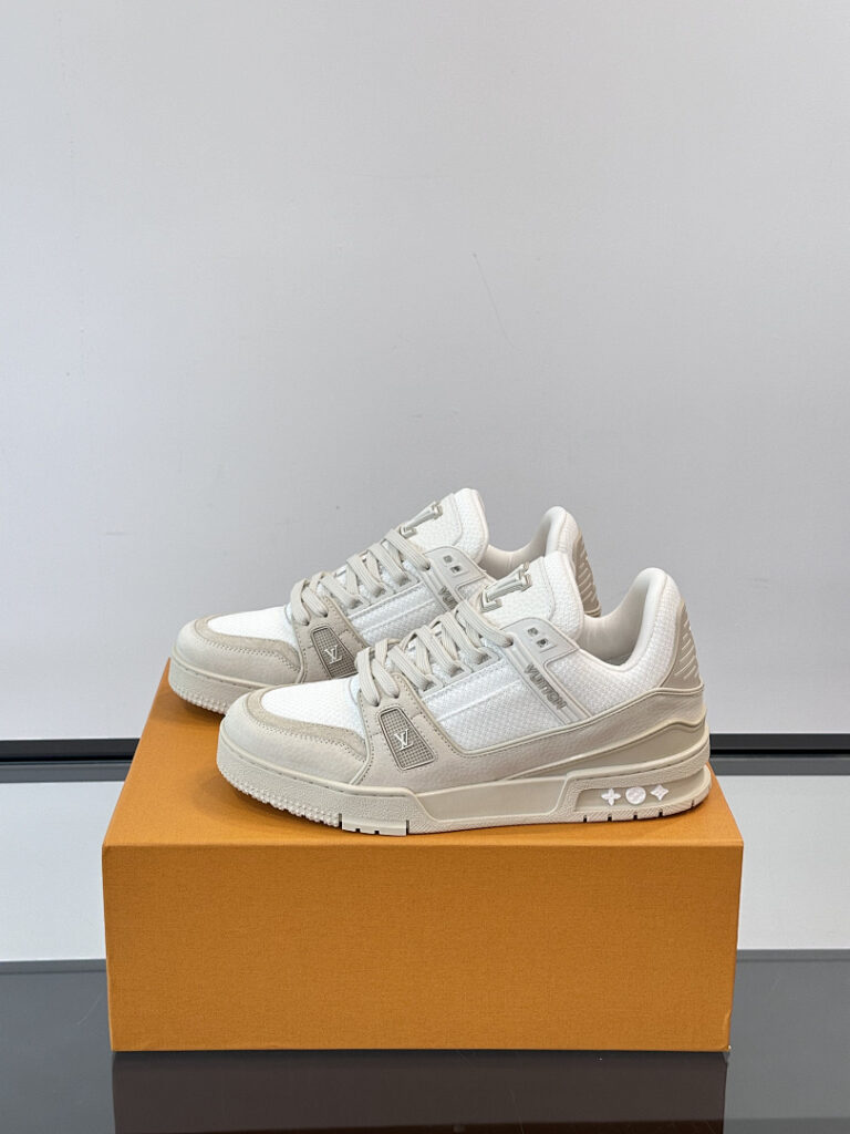 Louis Vuitton Shoe Style 3801128