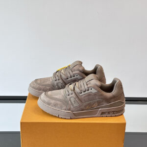 Louis Vuitton Shoe Style 4001128